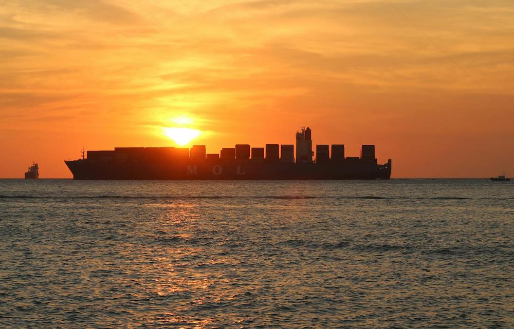 pexels-ariesnha-105377 2 Cargo ship